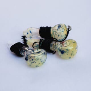 Colour changing glass pipe
