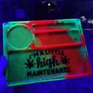 Ash-Trayz Homemade Epoxy Rolling Tray